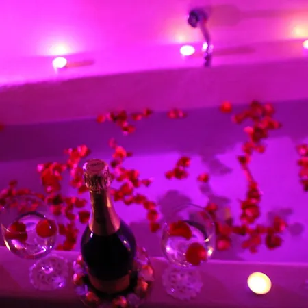 펜션 La Dimora Dei Mille 오스투니