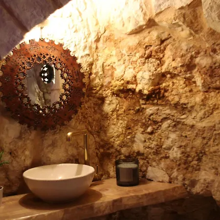 La Dimora Dei Mille 펜션 오스투니